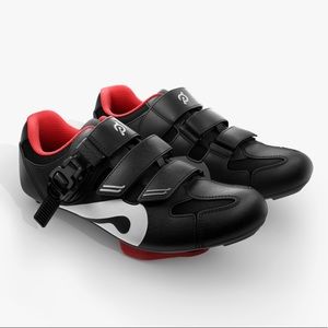 Peloton cycling shoes size 38 (size 7) brand new never worn